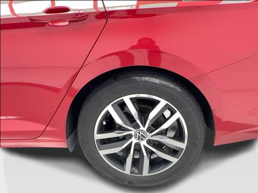 Red Metallic 2025 Volkswagen Jetta 1.5T SE