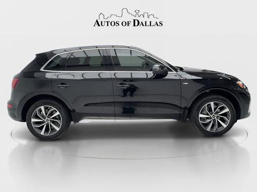 Black Metallic 2023 Audi Q5 45 S line Premium