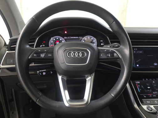 Carrara White 2023 Audi Q7 45 Premium Plus