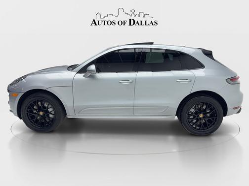 Silver 2021 Porsche Macan Turbo NAV,CAM,PANO,CLMT STS,20" WHLS