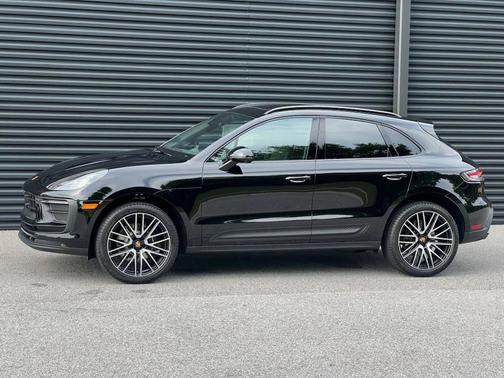 2025 Porsche Macan 