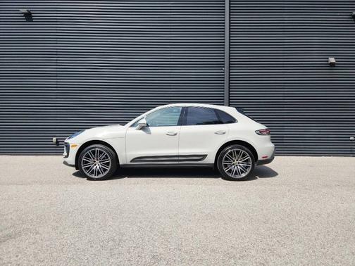 Chalk 2026 Porsche Macan