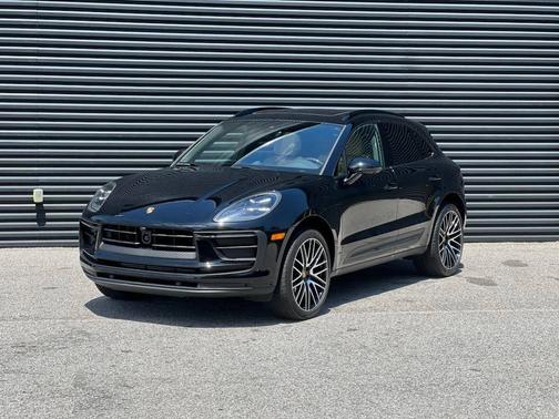 2025 Porsche Macan 