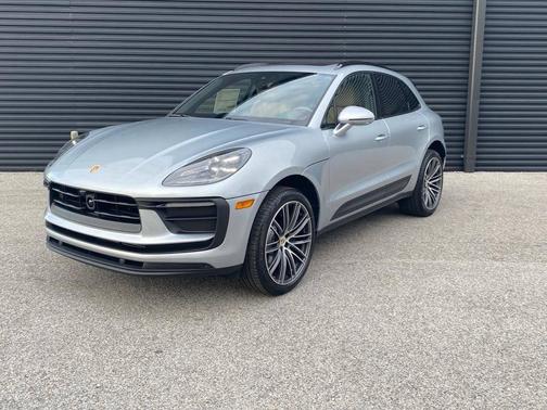 2025 Porsche Macan 