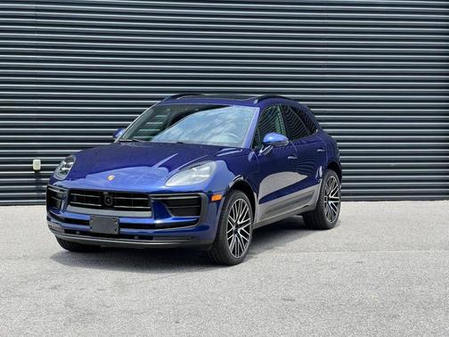 2022 Porsche Macan 