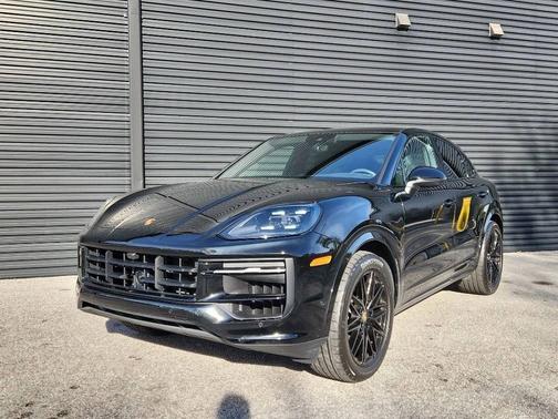 2024 Porsche Cayenne 