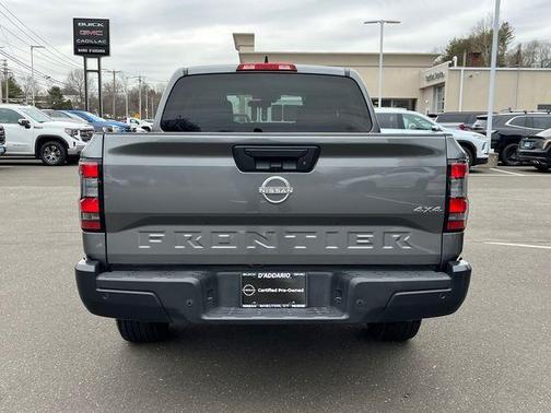 2025 Nissan Frontier S