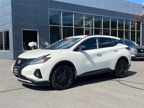 2023 Nissan Murano SV