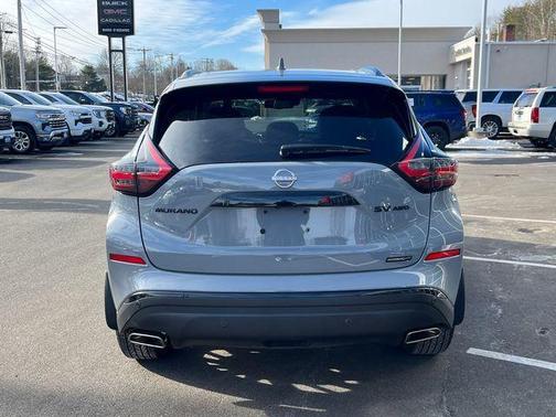 2023 Nissan Murano SV