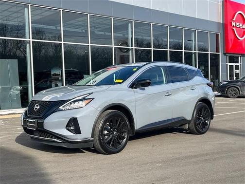 2023 Nissan Murano SV