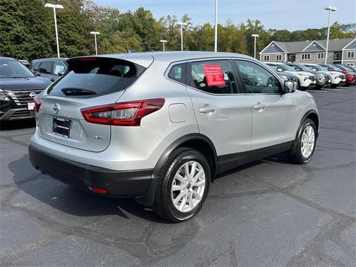 2022 Nissan Rogue Sport S