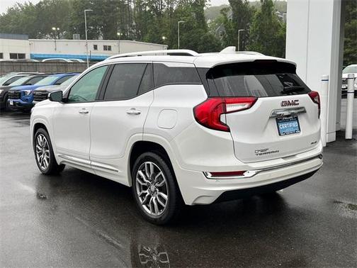2022 GMC Terrain Denali