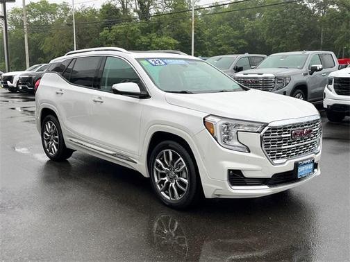 2022 GMC Terrain Denali