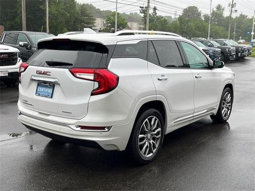 2022 GMC Terrain Denali