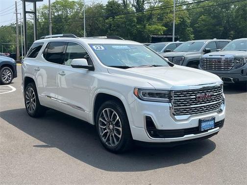 2022 GMC Acadia Denali