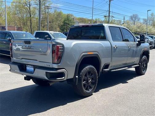 2024 GMC Sierra 2500 AT4