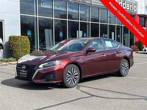 2023 Nissan Altima 2.5 SV