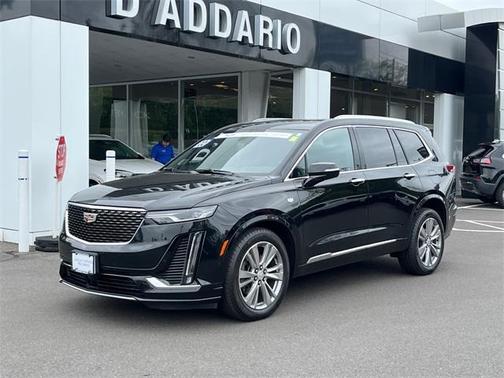 2022 Cadillac XT6 Premium Luxury AWD