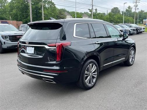 2022 Cadillac XT6 Premium Luxury AWD
