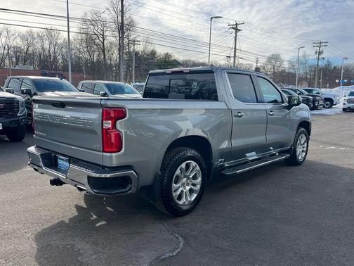 2025 Chevrolet Silverado 1500 LTZ
