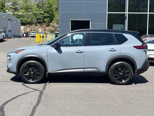 2 Tone Gray / Black Roof 2023 Nissan Rogue SV