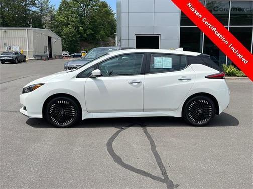 2023 Nissan Leaf SV PLUS