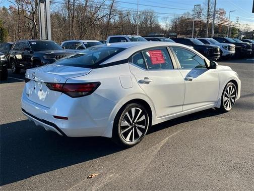 2024 Nissan Sentra SV