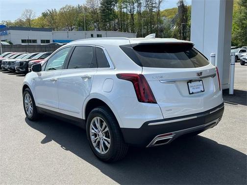 2022 Cadillac XT5 Premium Luxury