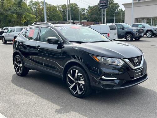 2022 Nissan Rogue Sport SL