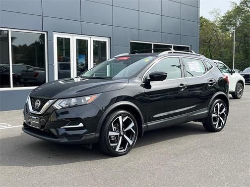 2022 Nissan Rogue Sport SL