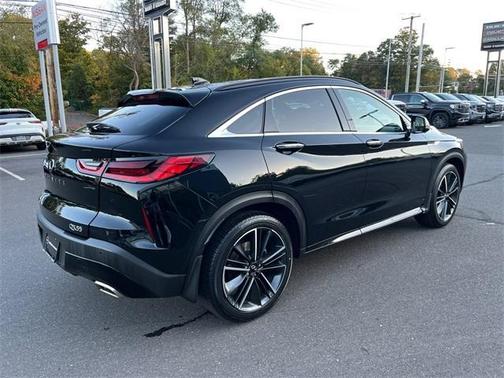 2022 INFINITI QX55 ESSENTIAL