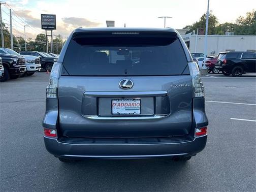 2022 Lexus GX 460 Base