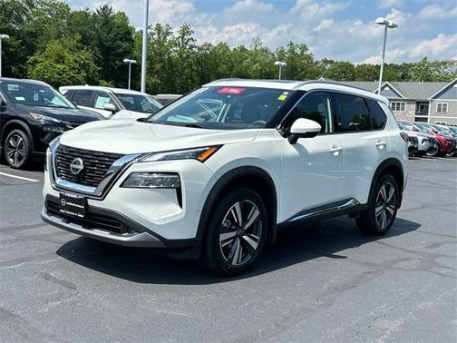 2022 Nissan Rogue SL