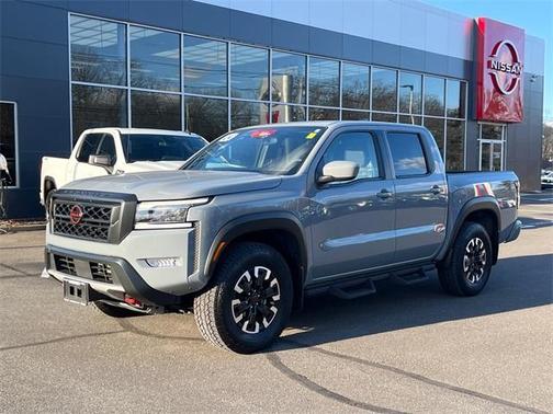 2024 Nissan Frontier PRO-4X