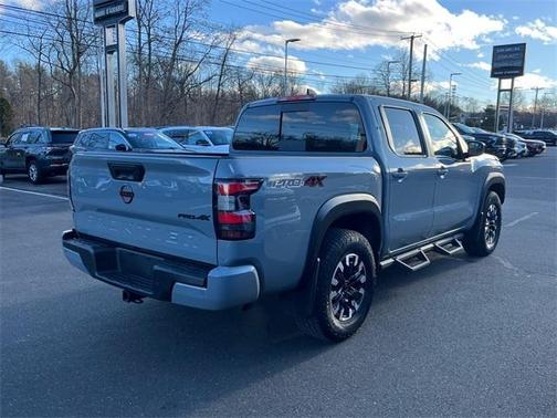 2024 Nissan Frontier PRO-4X