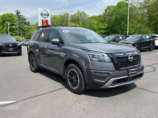 Gun Metallic 2024 Nissan Pathfinder Rock Creek
