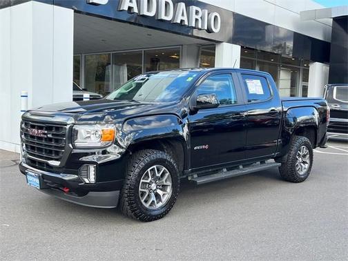 2022 GMC Canyon AT4 w/Leather