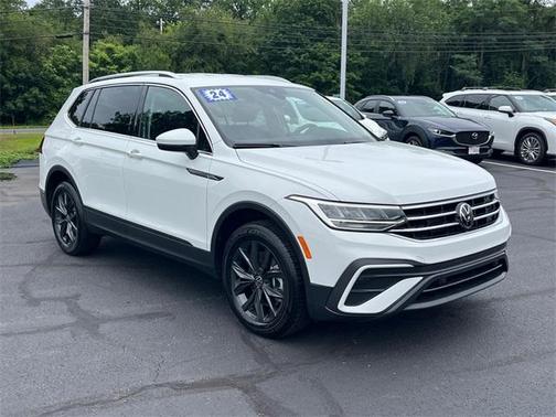 2024 Volkswagen Tiguan 2.0T SE