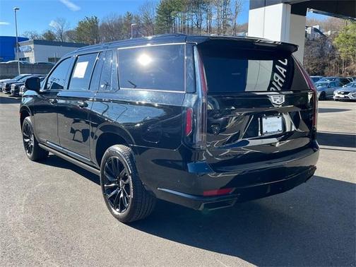 2023 Cadillac Escalade ESV Sport Platinum