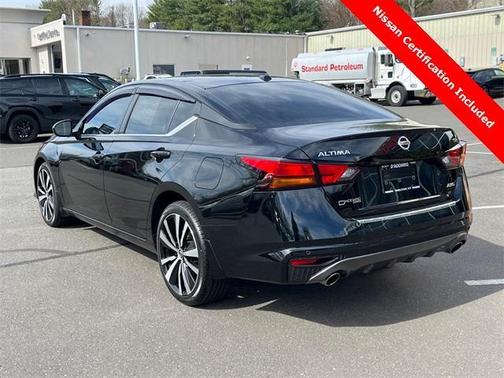 2022 Nissan Altima 2.5 SR