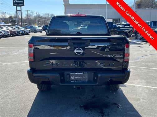 2023 Nissan Frontier SV