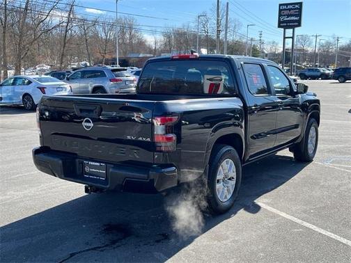2023 Nissan Frontier SV