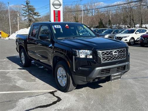2023 Nissan Frontier SV