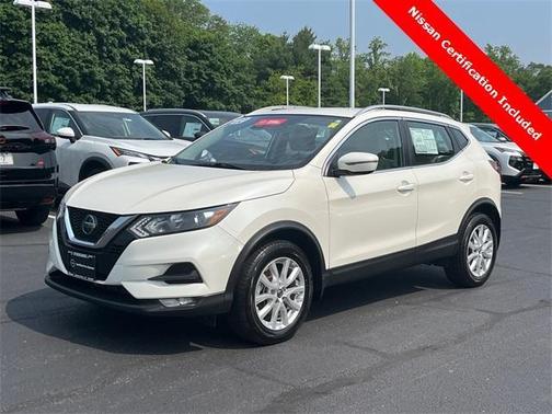 2022 Nissan Rogue Sport SV