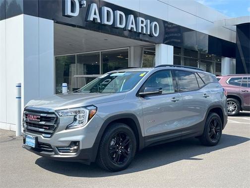 2024 GMC Terrain AT4