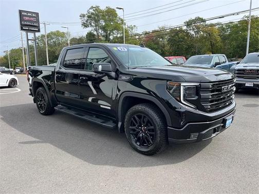 2022 GMC Sierra 1500 Elevation