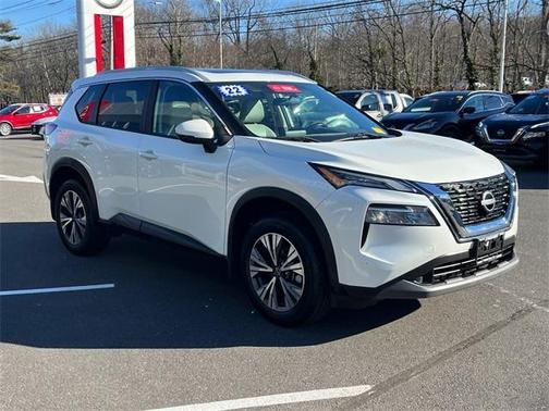 2022 Nissan Rogue SV