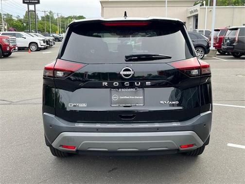 2022 Nissan Rogue SV
