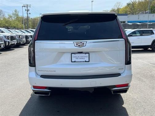 2022 Cadillac Escalade ESV Premium Luxury