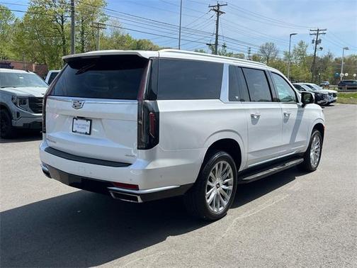 2022 Cadillac Escalade ESV Premium Luxury
